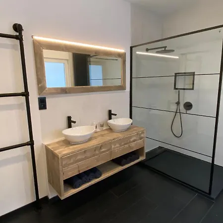 Дом отдыха Immaya